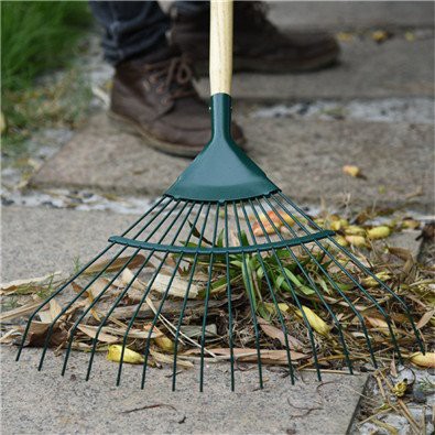 product-395-395 Steel Tine Leaf Rake head scene