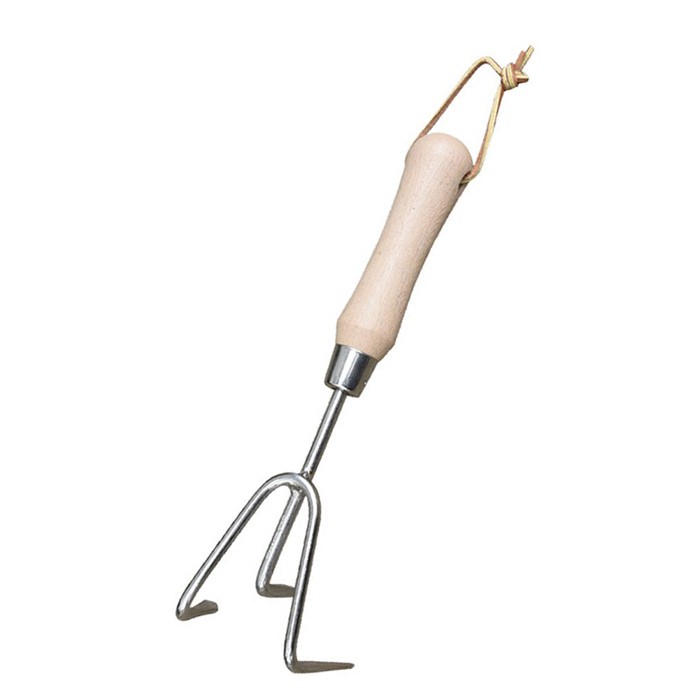 Attrezzo per coltivare a 3 punte