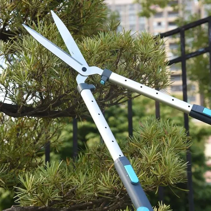 Extra Long Telescopic Hedge Shears Extra Long Telescopic Hedge Shears